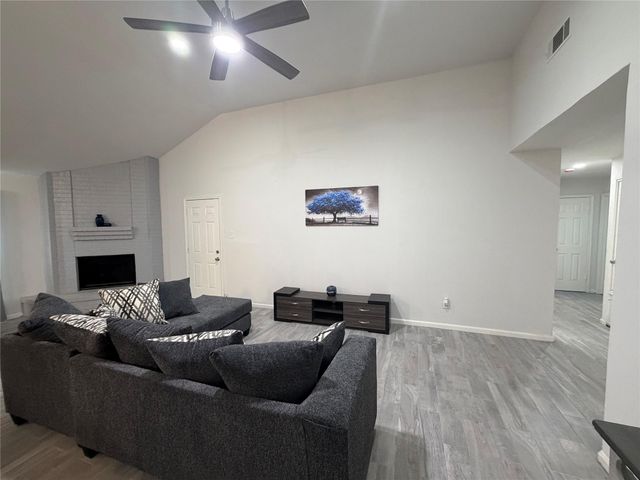 5507 Santa Christi Drive, Houston, TX 77053