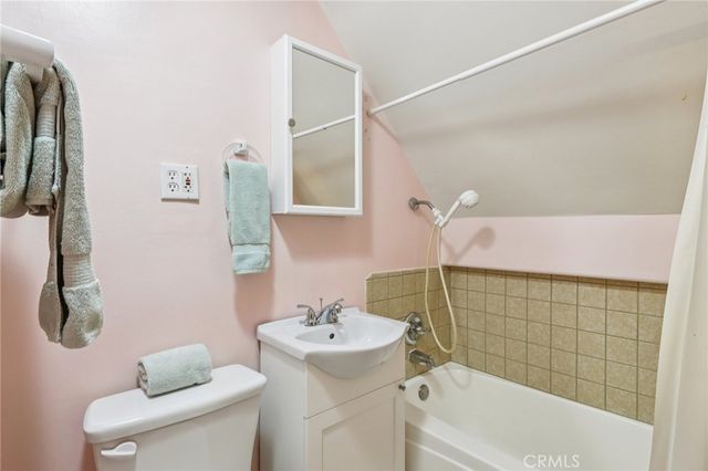 805 Antelope Mountain Drive, Big Bear City, CA 92314