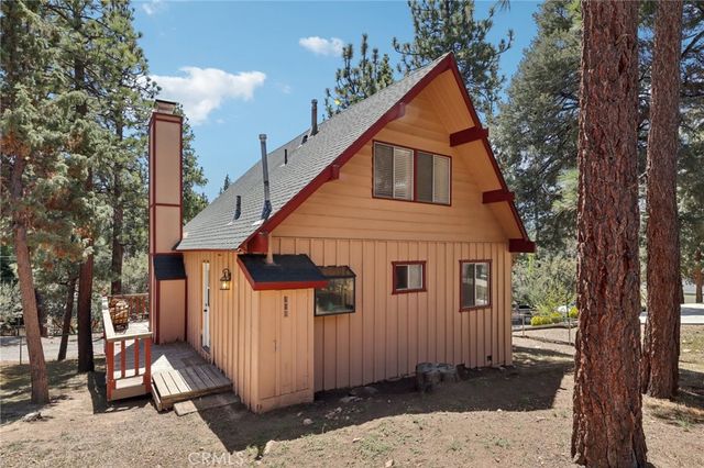 805 Antelope Mountain Drive, Big Bear City, CA 92314