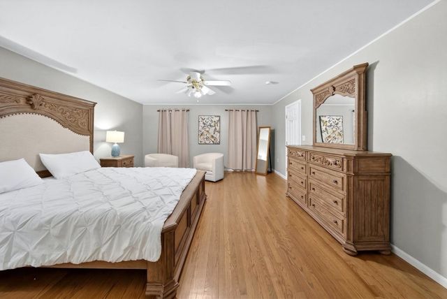 2 Hitching Post Ln, Methuen, MA 01844
