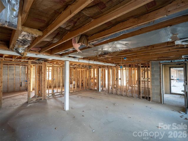 3264 Broad Street, Clyde, NC 28721