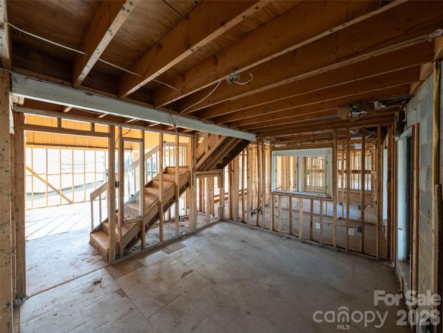 3264 Broad Street, Clyde, NC 28721