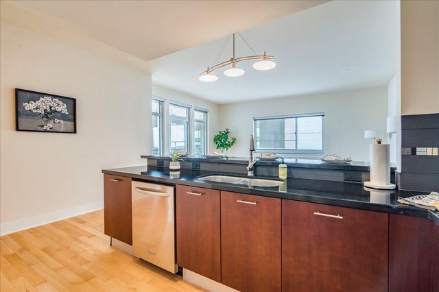 603 Davis ST 1704, Austin, TX 78701