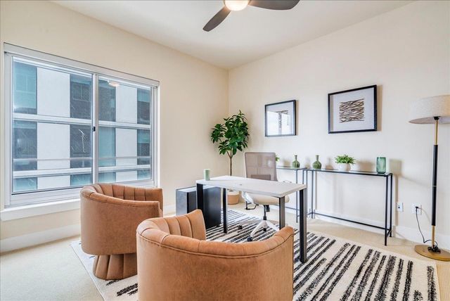 603 Davis ST 1704, Austin, TX 78701
