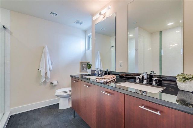 603 Davis ST 1704, Austin, TX 78701