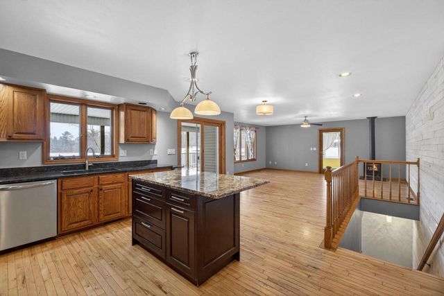 5620 N PARK ROAD, Wisconsin Rapids, WI 54494