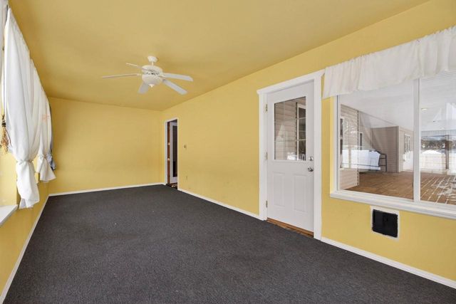 5620 N PARK ROAD, Wisconsin Rapids, WI 54494