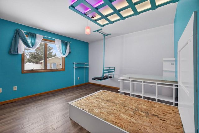 5620 N PARK ROAD, Wisconsin Rapids, WI 54494