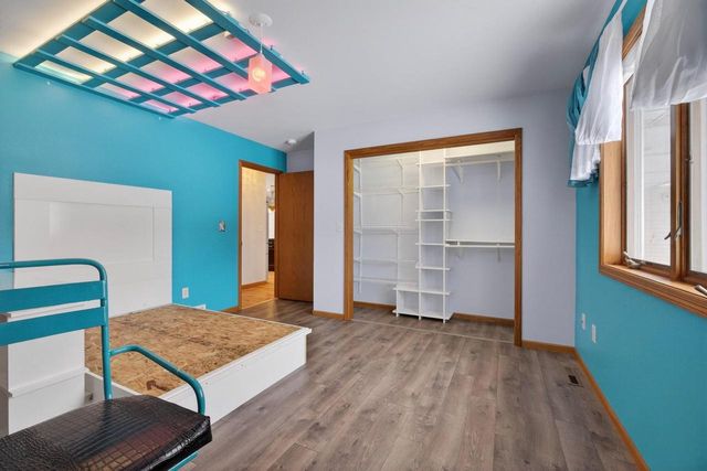 5620 N PARK ROAD, Wisconsin Rapids, WI 54494