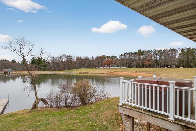 5620 N PARK ROAD, Wisconsin Rapids, WI 54494