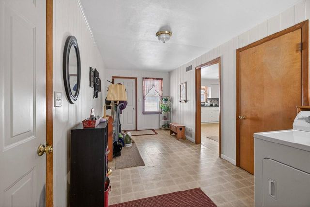 5620 N PARK ROAD, Wisconsin Rapids, WI 54494