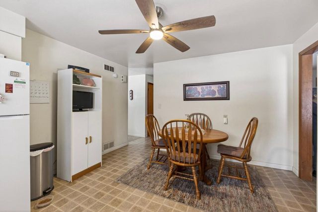 5620 N PARK ROAD, Wisconsin Rapids, WI 54494