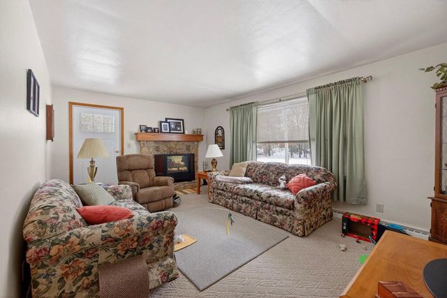 5620 N PARK ROAD, Wisconsin Rapids, WI 54494