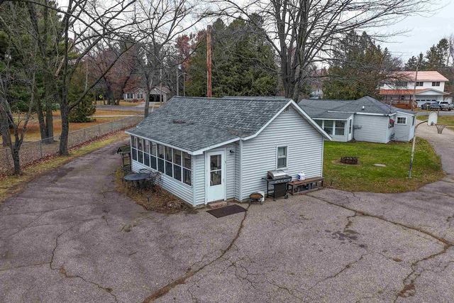 5620 N PARK ROAD, Wisconsin Rapids, WI 54494