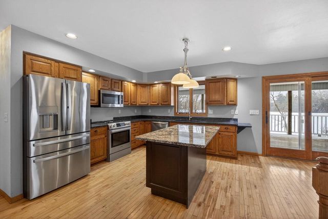 5620 N PARK ROAD, Wisconsin Rapids, WI 54494