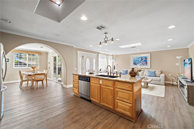 440 Avenida Sevilla B, Laguna Woods, CA 92637