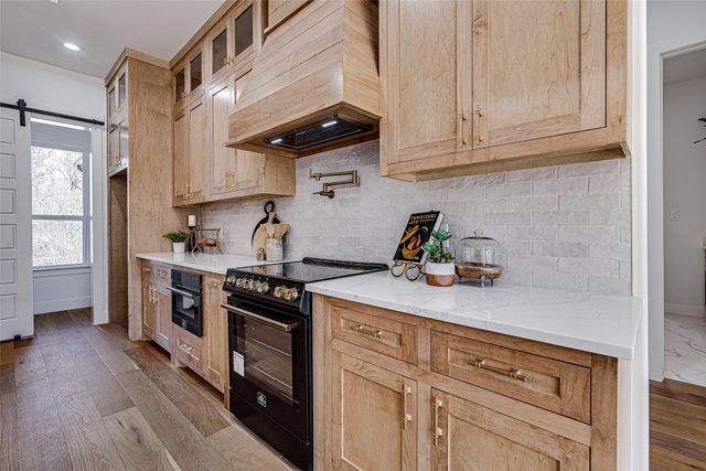 1741 Bonner Drive, Mansfield, TX 76063