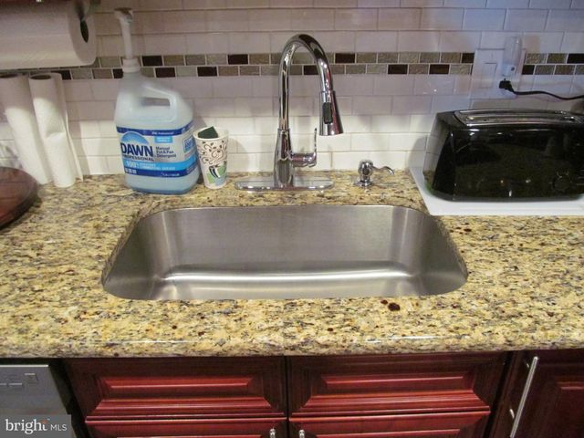 2351 KAY AVE, Feasterville Trevose, PA 19053