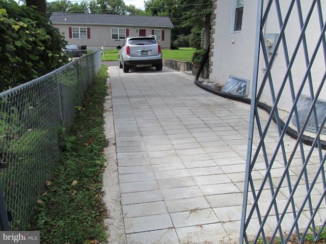 2351 KAY AVE, Feasterville Trevose, PA 19053