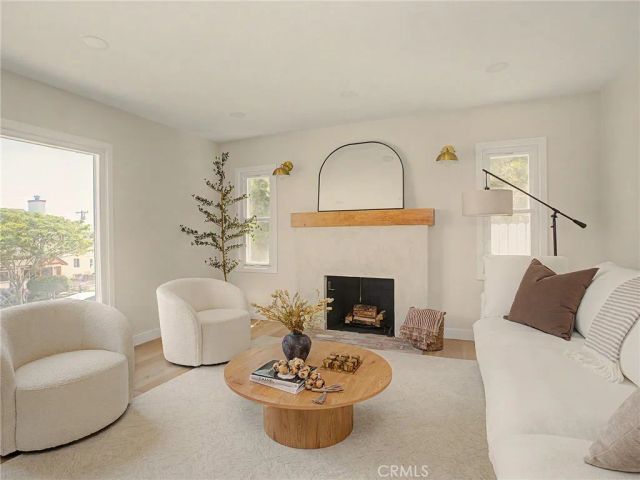 825 Bungalow Drive, El Segundo, CA 90245