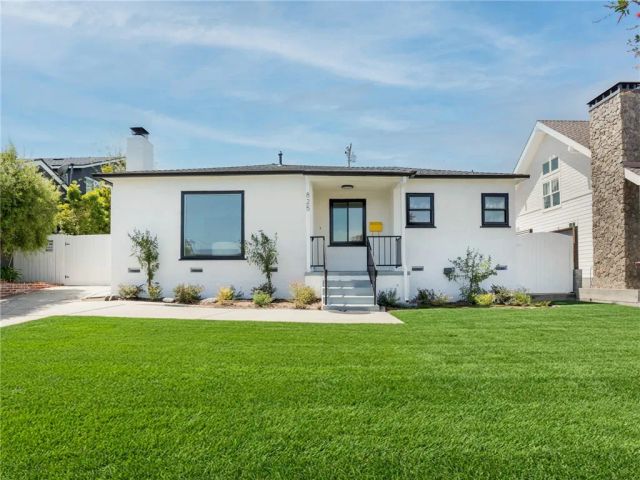 825 Bungalow Drive, El Segundo, CA 90245