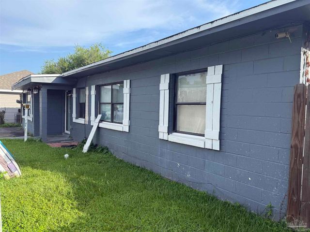 18 Besma Dr, Pensacola, FL 32506