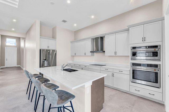 9114 SW Arco Way, Port St. Lucie, Port St Lucie, FL 34987