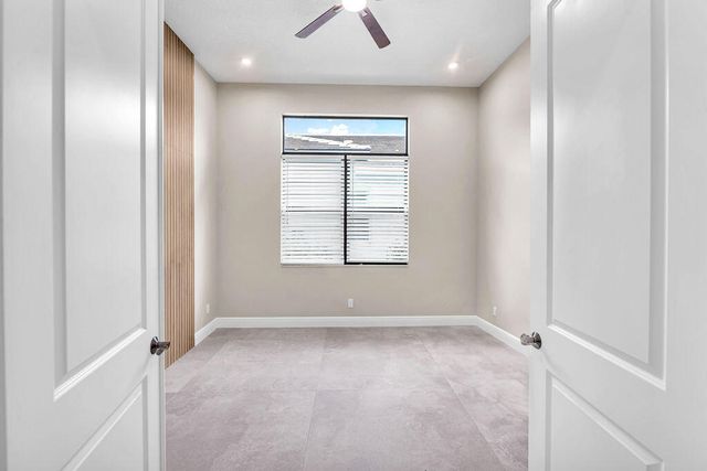 9114 SW Arco Way, Port St. Lucie, Port St Lucie, FL 34987