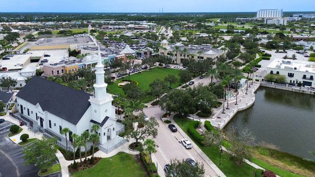 9114 SW Arco Way, Port St. Lucie, Port St Lucie, FL 34987