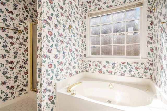 125 Hampton Park Drive, Athens, GA 30606