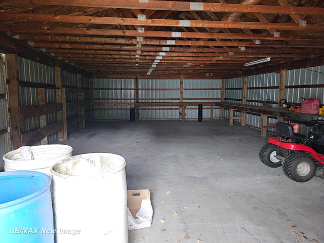 14307 N Lewis Road, Thetford Twp, MI 48420