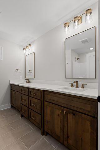 7859 Vervena Drive 8, Ooltewah, TN 37363