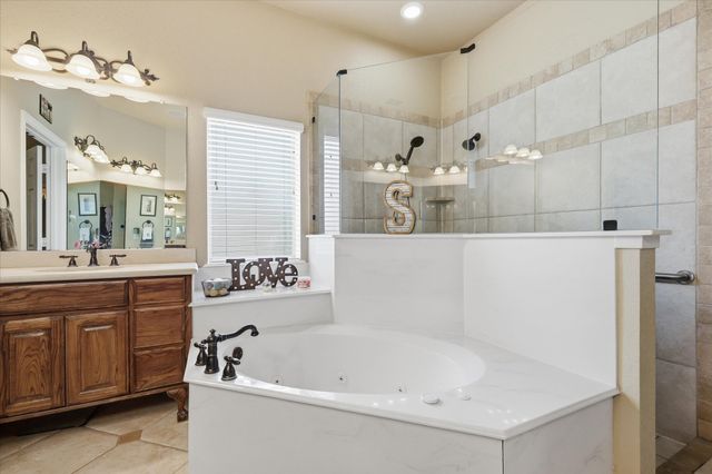 150 Blacktail Lane, Azle, TX 76020