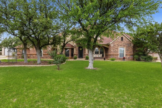 150 Blacktail Lane, Azle, TX 76020