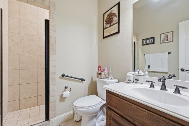 150 Blacktail Lane, Azle, TX 76020