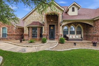 150 Blacktail Lane, Azle, TX 76020
