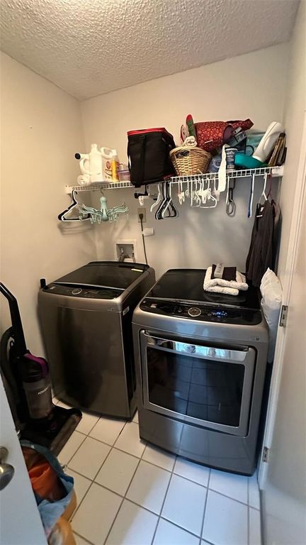 Image 7 of property listing at 9542 BRACKIN STREET, Orlando, FL 32825