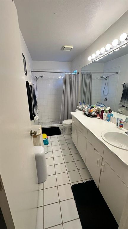 Image 9 of property listing at 9542 BRACKIN STREET, Orlando, FL 32825