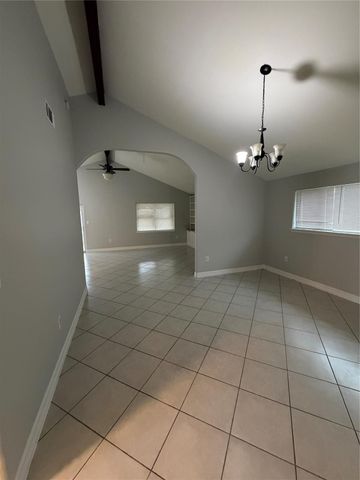 11915 Hendon Lane, Houston, TX 77072