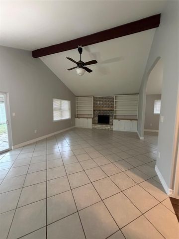 11915 Hendon Lane, Houston, TX 77072