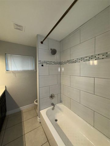 11915 Hendon Lane, Houston, TX 77072