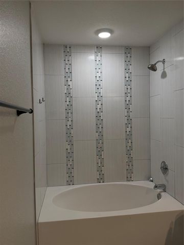 11915 Hendon Lane, Houston, TX 77072