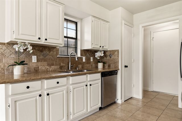 2713 Yale Drive, Rowlett, TX 75088