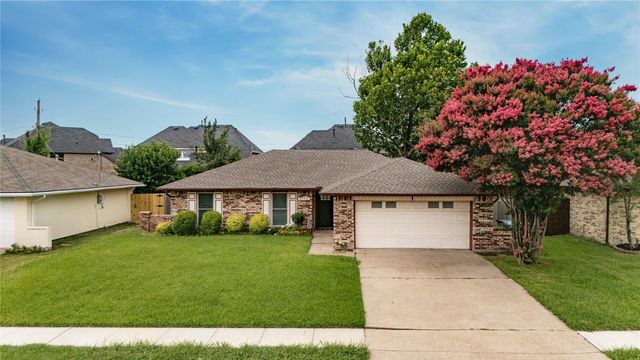 2713 Yale Drive, Rowlett, TX 75088