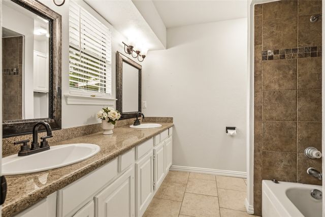 2713 Yale Drive, Rowlett, TX 75088