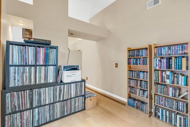 8409 Sunblaze Way, Sacramento, CA 95823