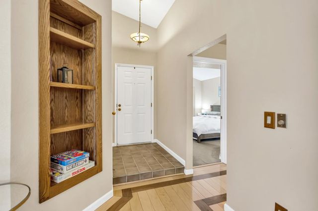 8409 Sunblaze Way, Sacramento, CA 95823