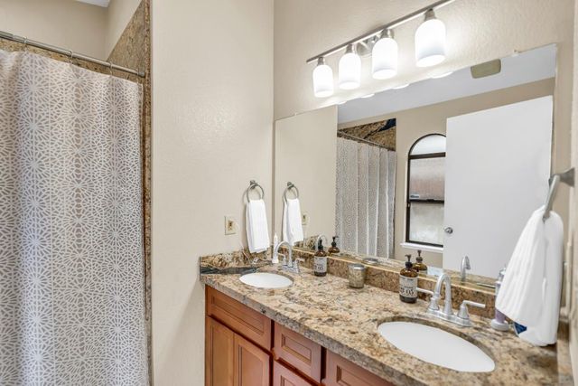 8409 Sunblaze Way, Sacramento, CA 95823