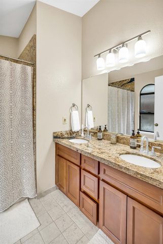 8409 Sunblaze Way, Sacramento, CA 95823