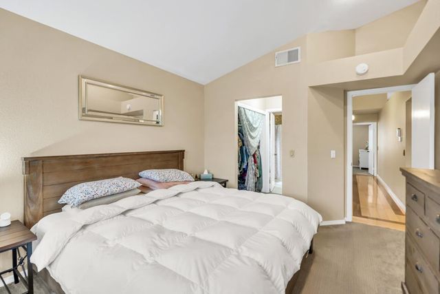 8409 Sunblaze Way, Sacramento, CA 95823